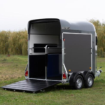 Remorque pour chevaux | PTAC 2 000 kg | Double essieu freiné – Image 2